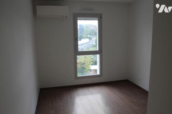 NIORT SECTEUR RECOUVRANCE/ROUSSILLE, PAVILLON DE TYPE 3 NEUF AVEC GRAND PATIO ET JARDINET