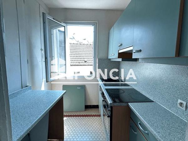 Location Appartement 3 pièces 60.1 m² - 23 RUE EUGENE BRIAIS Melun 77000