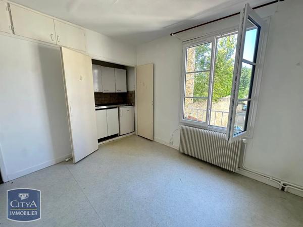 Appartement à louer 1 pièce 16.36m² Poitiers (86000)