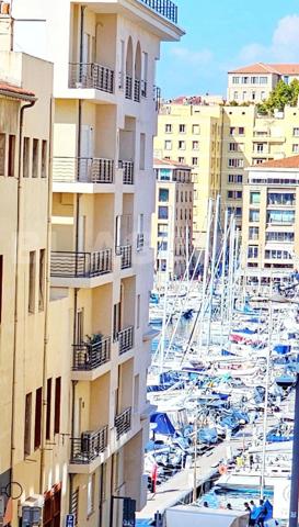 Appartement T3 – Résidence Le Phénicia – 66 m² traversant avec balcons – À deux pas du Vieux-Port