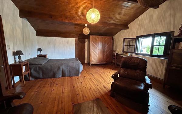 Maison à vendre    6 pièces •  Gujan-Mestras