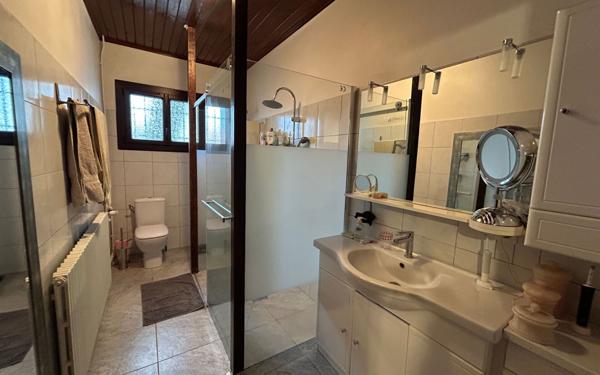 Maison à vendre    6 pièces •  Gujan-Mestras