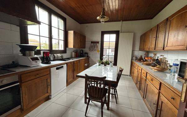 Maison à vendre    6 pièces •  Gujan-Mestras