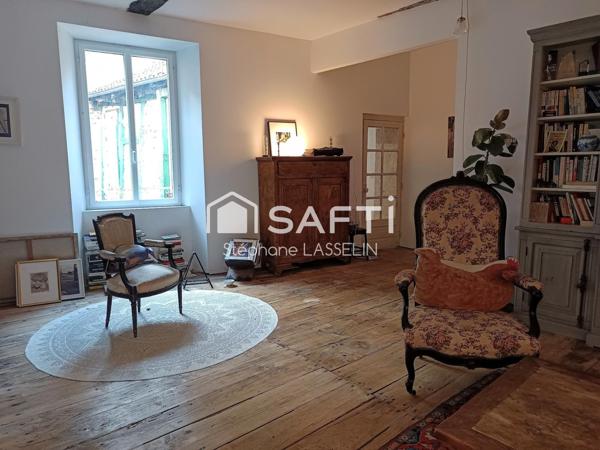 Magnifique maison de maitre en Pierre avec gite et local commercial
