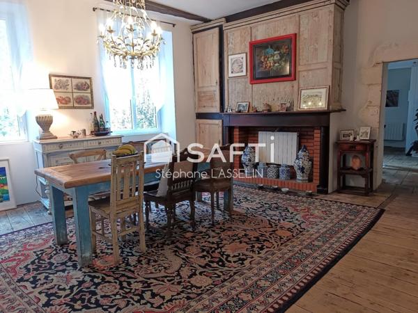 Magnifique maison de maitre en Pierre avec gite et local commercial