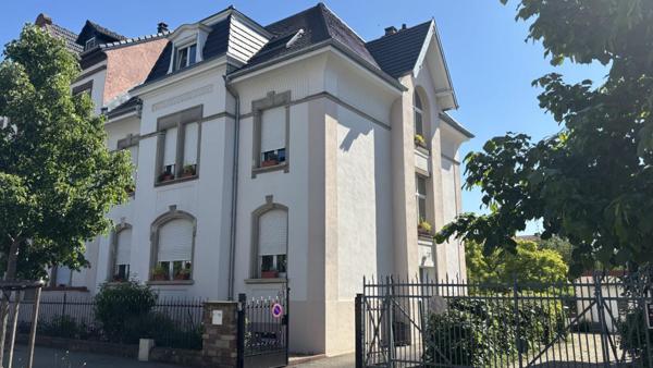 Maison Colmar 10 pièce(s) 250.75 m2