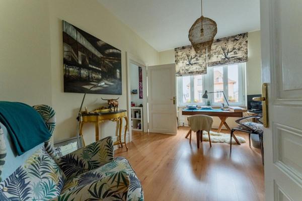 Maison Colmar 10 pièce(s) 250.75 m2