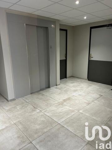 Appartement 2 pièces de 66 m² à Cholet (49300)