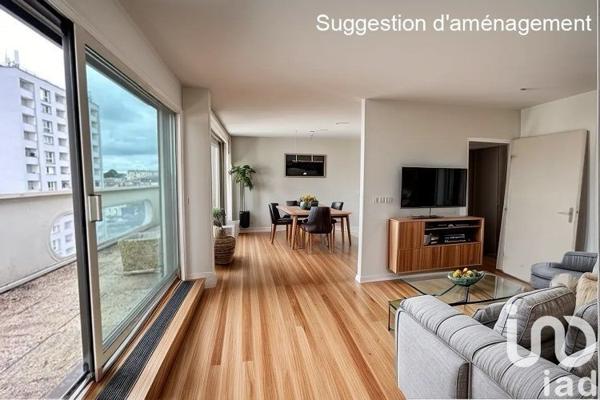 Appartement 2 pièces de 66 m² à Cholet (49300)