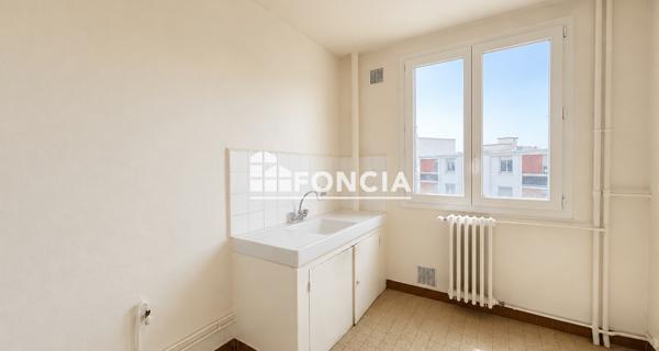 À vendre Appartement 2 pièces 44.74 m² - Dreux 28100