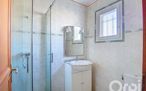 Maison à vendre    6 pièces •  Toulon