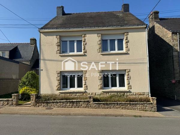 Maison T6-123 m² centre-ville Peaule