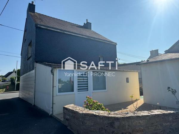 Maison T6-123 m² centre-ville Peaule