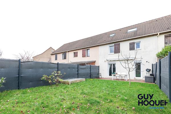 Maison à vendre à Combs la Ville - 6 pièces, 4 chambres