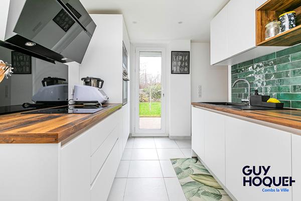 Maison à vendre à Combs la Ville - 6 pièces, 4 chambres