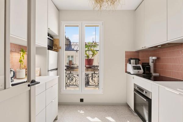 Appartement Paris 9 e - MARTYRS / RUE MILTON