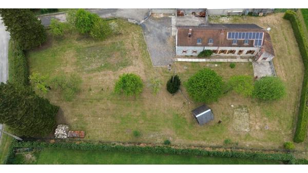 Fermette rénovée 190m², 4/5 ch, garage 71m² en cours / 2631m²