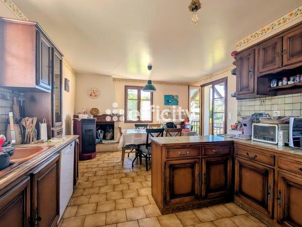 Maison 7 pièces - 140 m² Exclusivité efficity