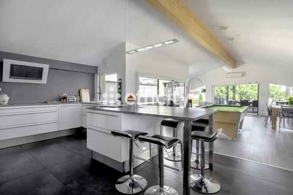 Maison 6 pièces - 203 m²