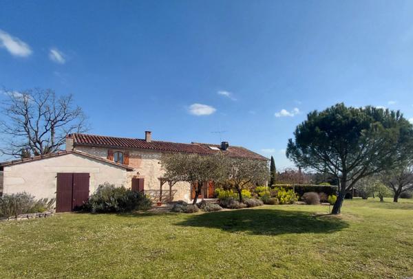 Maison de charme avec grand jardin