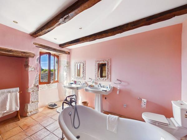 Maison de charme avec grand jardin