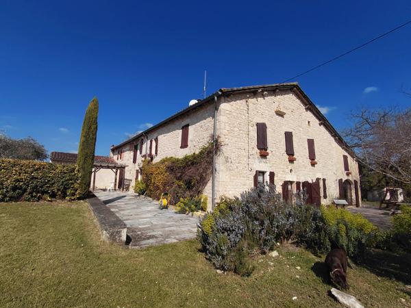Maison de charme avec grand jardin