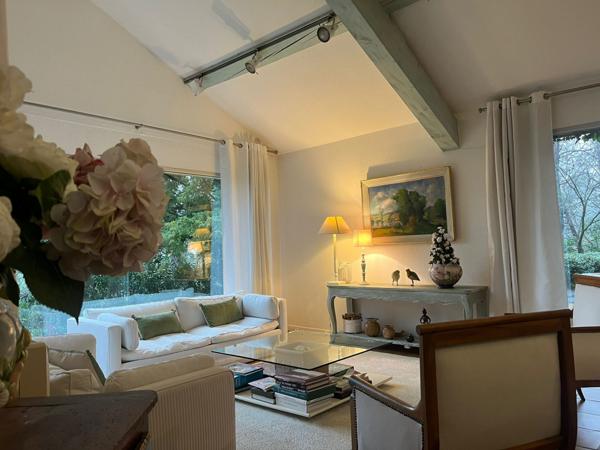 À vendre - Maison bourgeoise, 7 pièces située à Béziers (34500)