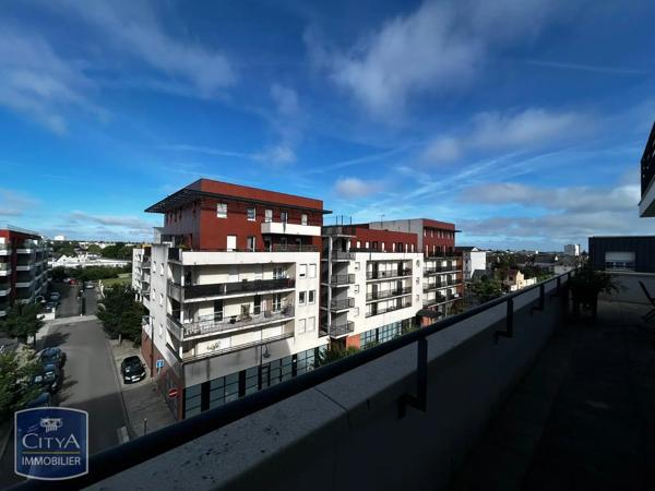 Appartement à louer 3 pièces 64.7m² Lucé (28110)