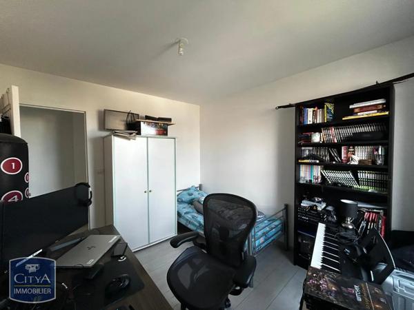Appartement à louer 3 pièces 64.7m² Lucé (28110)