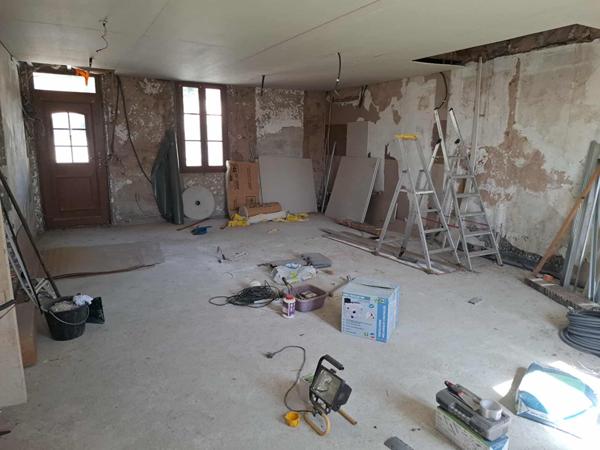 Maison à rénover Le Creusot 3 pièce(s) 68 m2 avec terrain 647m2