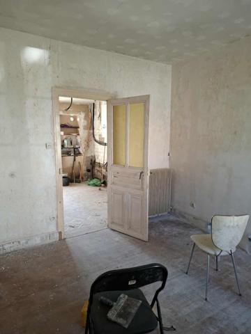 Maison à rénover Le Creusot 3 pièce(s) 68 m2 avec terrain 647m2