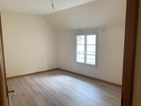 Maison 4 pièces dans le centre vlille de Ligueil