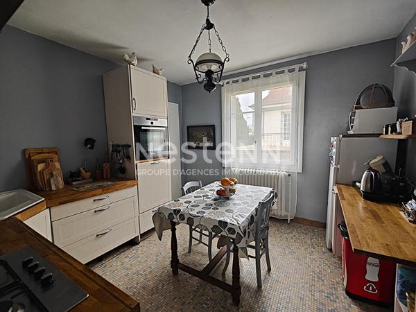 Maison Coulanges-Les-Nevers, 8 pièces, 133m2 , proche écoles et commerces, Paris 2h30