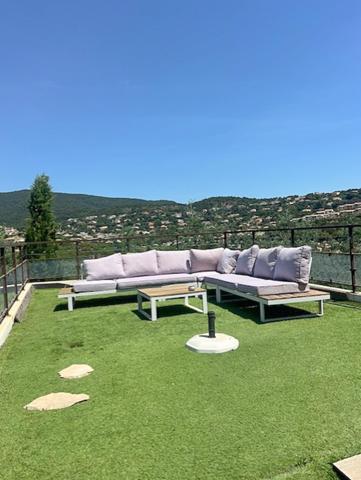 Maison à vendre  7 pièces - 220 m2 CAVALAIRE SUR MER - 83