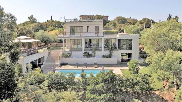 Maison à vendre  7 pièces - 220 m2 CAVALAIRE SUR MER - 83