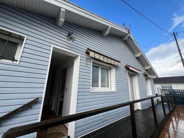 MAISON AVEC GRAND GARAGE