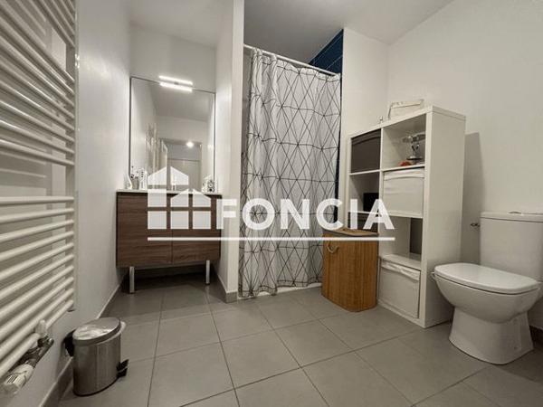 Location Studio 28.8 m² - 22-22 BIS -24 AVENUE LACASSAGNE Lyon 69003