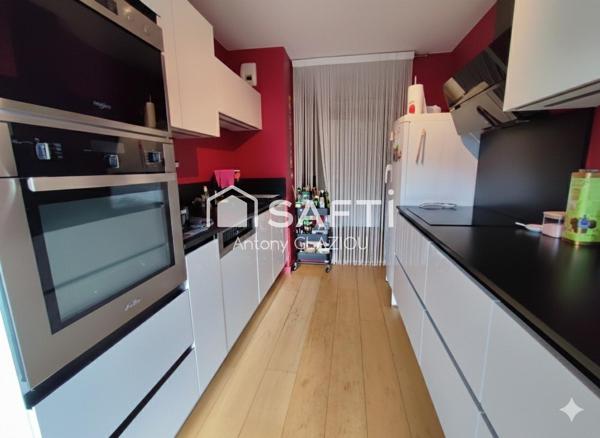 En plein coeur du Bouscat, superbe appartement T4