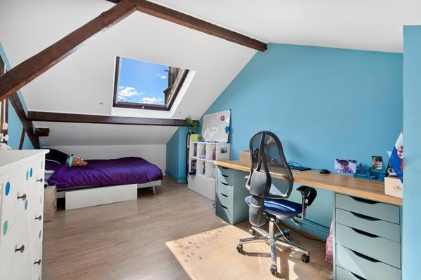 Appartement Maisons Laffitte centre - 3 chambres - duplex 94 M2 au sol €365 000 ** - Référence 12941