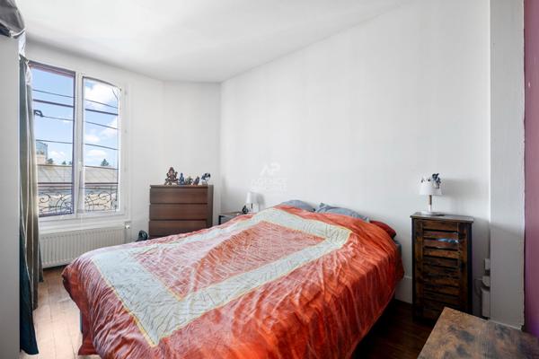 Appartement Maisons Laffitte centre - 3 chambres - duplex 94 M2 au sol €365 000 ** - Référence 12941