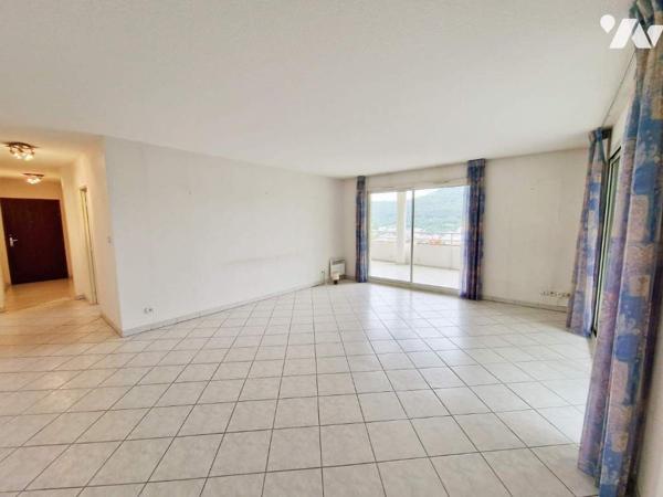 Très beau T4 avec terrasse et garage