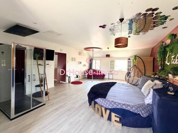 Immeuble à vendre 4 pièces de 126 m²