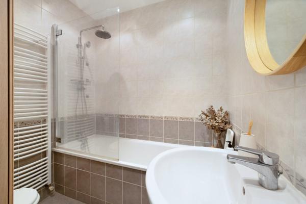 Appartement rénové et meublé
