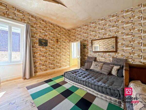 Maison de caractère avec terrain et dépendance Précy Sous Thil