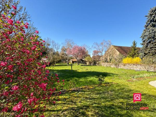 Maison de caractère avec terrain et dépendance Précy Sous Thil