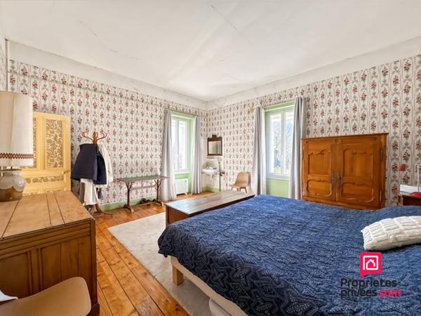 Maison de caractère avec terrain et dépendance Précy Sous Thil