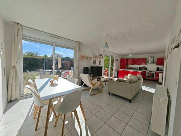 Une maison familiale moderne et lumineuse
