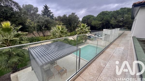 Maison à vendre 7 pièces 187 m² Nîmes-Saint-Césaire