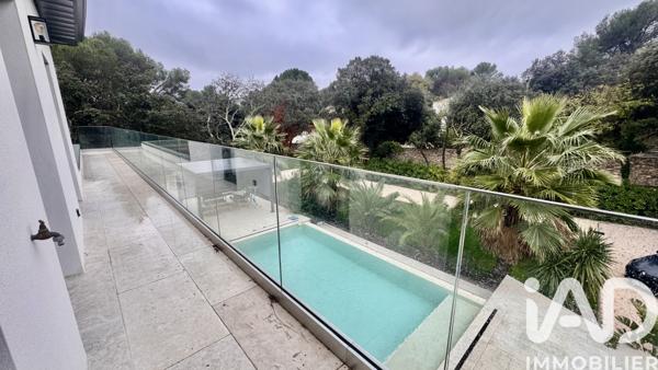 Maison à vendre 7 pièces 187 m² Nîmes-Saint-Césaire