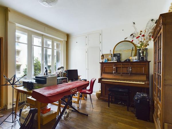 Maison 9 pièces 389 m2